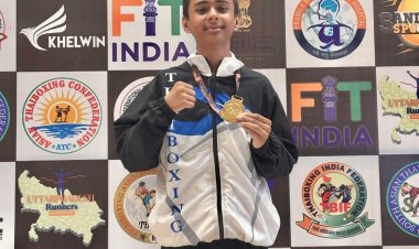 रायपुर के निर्वेद कश्यप ने वाराणसी में आयोजित छटवीं नेशनल थाईबाक्सिंग चैम्पियनशिप 2025 में 40 किलो वेट केटेगरी में गोल्ड मेडल प्राप्त किया ।