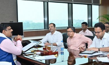 पुस्तकों की छपाई से लेकर परिवहन तक एक ही टेंडर के माध्यम हो: शिक्षा मंत्री  गजेंद्र यादव