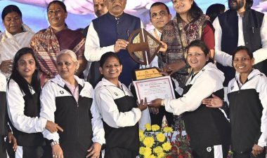 महतारियों के सशक्तिकरण में छत्तीसगढ़ सरकार ने कायम की मिसाल