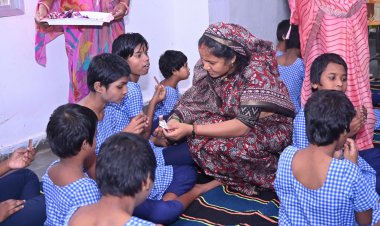 वृद्धाश्रम पहुंचकर जाना कुशलक्षेम, गुणवत्तापूर्ण भोजन, स्वास्थ्य जांच एवं उपचार की व्यवस्था सुनिश्चित करने दिए निर्देश