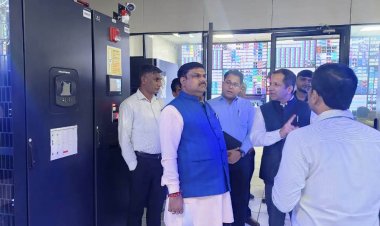 शिक्षा मंत्री  गजेन्द्र यादव का गुजरात दौरा, आधुनिक तकनीक से सशक्त होगी छत्तीसगढ़ की शिक्षा व्यवस्था