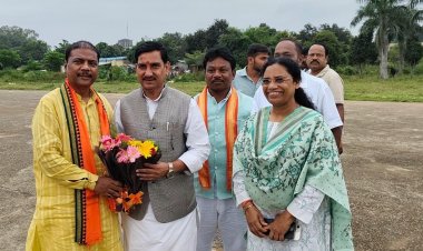 केंद्रीय राज्य मंत्री  तोखन साहू के कोंडागांव आगमन पर हुआ आत्मीय स्वागत