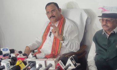 रायपुर ब्रेकिंग-  रायपुर में NHM कर्मचारियों को स्वास्थ्य मंत्री ने दिया आखरी मौका 