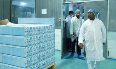 कृषि मंत्री  रामविचार नेताम गुजरात में आयोजित 'राइजिंग एग्री समिट' में हुए शामिल