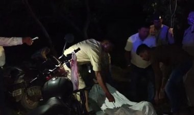 CG – गर्लफ्रेंड की बेकफाई नहीं सह पाया युवक, ट्रेन के सामने कूदकर दे दी जान, दो हिस्सों में बटा शरीर, सुसाइड नोट बरामद…..v