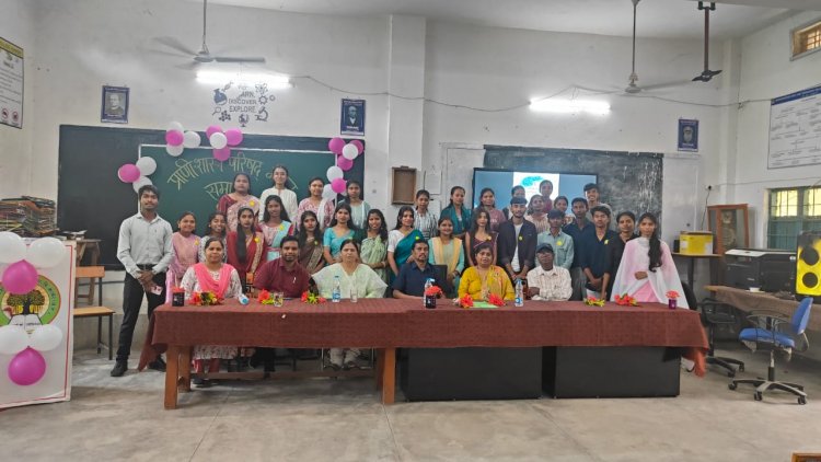 पी.जी. कॉलेज में नवआगन्तुक छात्र-छात्राओं का स्वागत समारोह एवं प्राणीशास्त्र परिसर का गठन