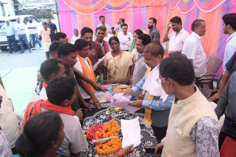 वन मंत्री श्री कश्यप ने नारायणपुर विधानसभा क्षेत्र में 91 लाख रुपये के विकास कार्यों का किया भूमिपूजन एवं लोकार्पण