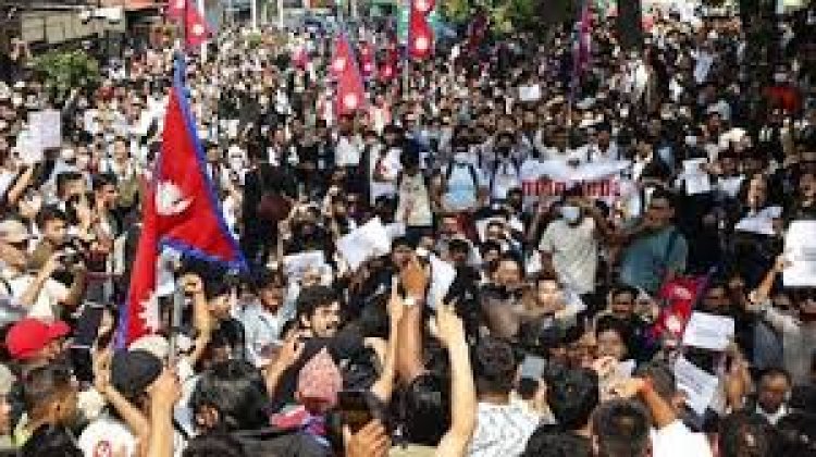 जल उठा नेपाल -नेपाल में क्यों हो रहा है बवाल?
