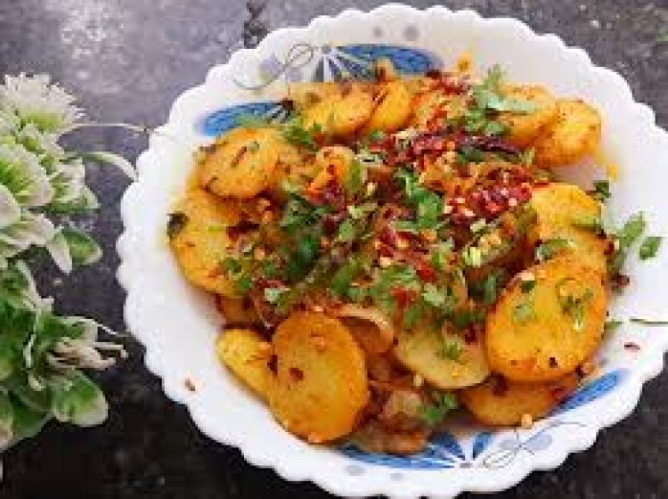 बच्चों को बेहद पसंद आती है.आलू कतलियां रेसिपी