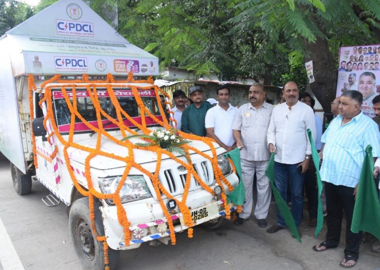 पीएम सूर्य घर योजना के अंतर्गत जागरूकता रथ को पर्यटन मंत्री श्री अग्रवाल ने दिखाई हरी झंडी