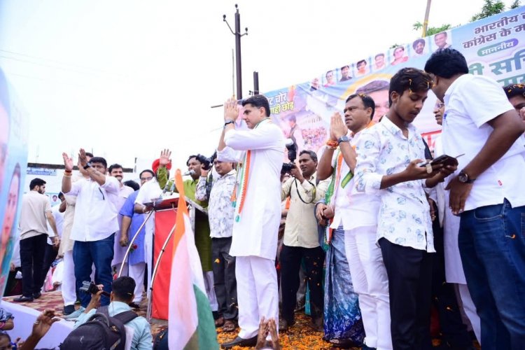 कांग्रेस की वोटर अधिकार यात्रा कोरबा से तखतपुर, पाली, मुंगेली होते हुए बेमेतरा पहुंची, कल राजनांदगांव, दुर्ग, भिलाई में कार्यक्रम