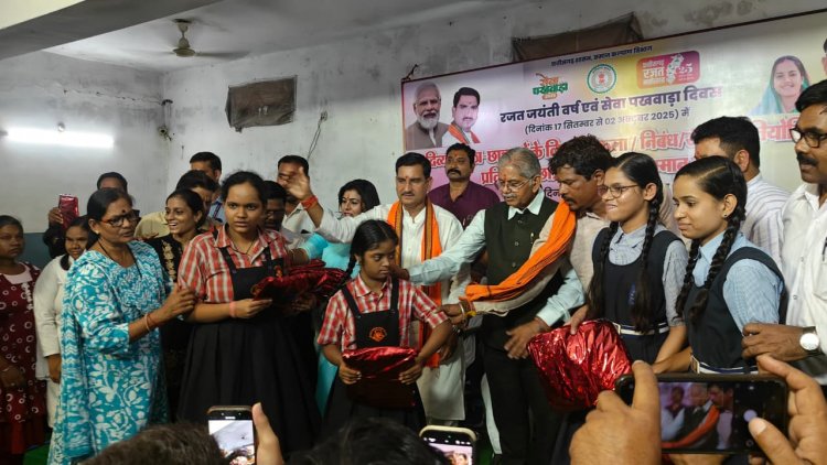 केंद्रीय राज्य मंत्री  तोखन साहू ने तिफरा में किया सेवा पखवाड़ा का शुभारंभ