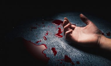 Crime : मार्केट में खून से सनी संदिग्ध लाश मिलने से मचा हड़कंप