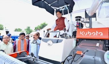 प्रधानमंत्री नरेन्द्र मोदी ने किसानों के लिए 41 हजार करोड़ रूपए से अधिक की दो नई योजनाओं का किया शुभारंभ