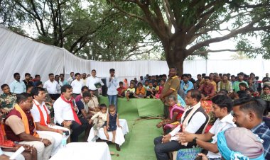 उप मुख्यमंत्री विजय शर्मा ने सुदूर संवेदनशील ग्राम कच्चापाल में ग्रामीणों के साथ किया संवाद….