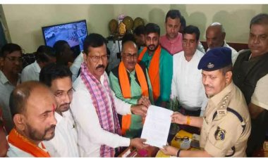 फेसबुक पर कांग्रेसियों के आपत्तिजनक पोस्ट पर भाजपा ने पुलिस को आवेदन सौंपा, कड़ी कार्रवाई की मांग