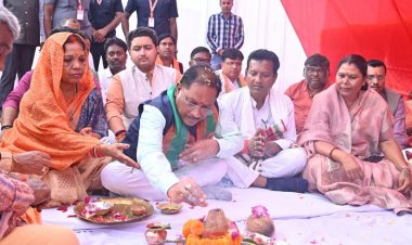 मुख्यमंत्री  विष्णुदेव साय ने जशपुर जिले के फरसाबहार में 40.89 करोड़ के 13 कार्यों का किया लोकार्पण एवं भूमिपूजन