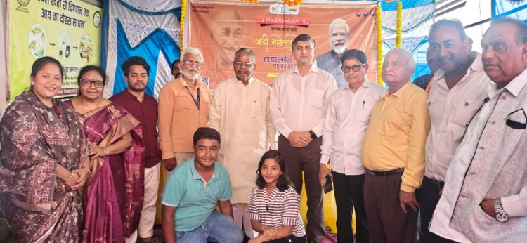 हर घर स्वदेशी सम्मेलन में शामिल हुए पूर्व विधानसभा अध्यक्ष धरमलाल कौशिक