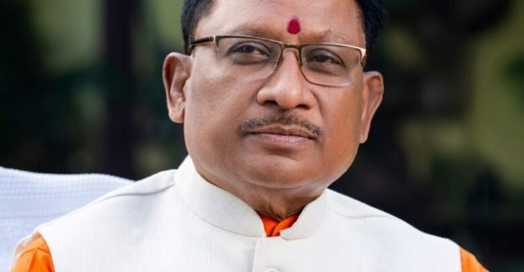 दिल्ली रवाना हुआ सीएम साय, राष्ट्रपति और उपराष्ट्रपति से करेंगे मुलाकात, छत्तीसगढ़ आने का देंगे निमंत्रण