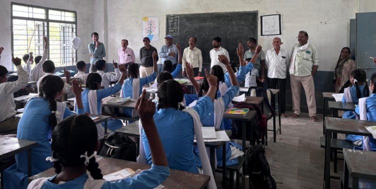  मुख्यमंत्री शिक्षा गुणवत्ता अभियान के तहत रायगढ जिले के सभी 2271 शालाओं में चलेगा समाजिक अंकेक्षण