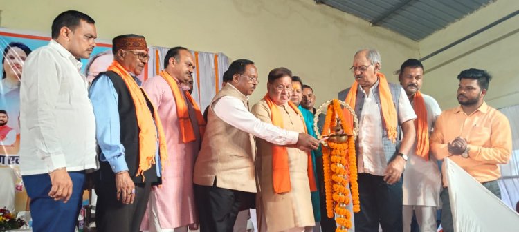 मुख्यमंत्री  विष्णु देव साय जी के नेतृत्व में हम रायपुर दक्षिण के सर्वांगीण विकास की राह पर तेजी से अग्रसर हैं