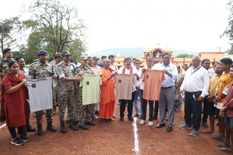 उप मुख्यमंत्री श्री शर्मा ने सुदूर वनांचल ग्राम कच्चापाल में बस्तर ओलंपिक 2025 का किया शुभारंभ