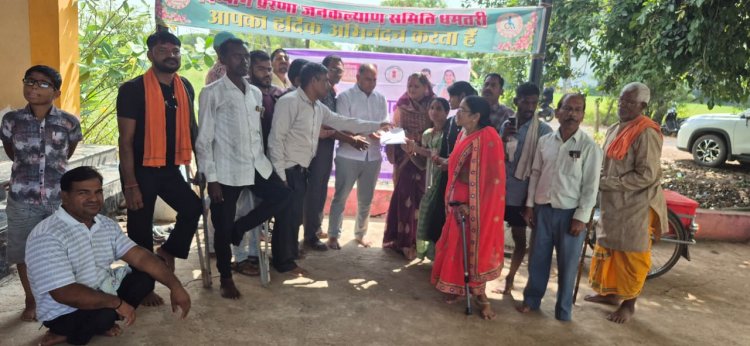 “मन की बात” कार्यक्रम का किये सामूहिक श्रवण, दिव्यांग प्रेरणा जन कल्याण समिति ने दीपावली मिलन समारोह में सुने मोदी जी की मन की बात