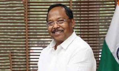 भारत की बेटियों ने क्रिकेट के मैदान पर तिरंगा लहराकर पूरी दुनिया को यह संदेश दिया है कि अगर जज़्बा सच्चा हो, तो कोई भी लक्ष्य असंभव नहीं।