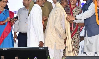  वरिष्ठ नागरिकों के सम्मान, सुरक्षा और कल्याण के लिए प्रतिबद्ध - छत्तीसगढ़ का आदर्श मॉडल