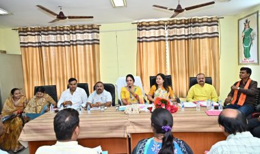 रायपुर शहर की सफाई व्यवस्था सुधारने महापौर मीनल चौबे पार्षदों सहित फील्ड में उतरेंगी