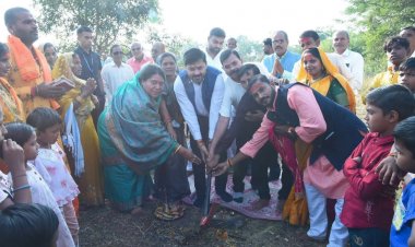 जनहित की योजनाएं अब जीवन में सकारात्मक परिवर्तन का माध्यम बन रही हैं-अनुज
