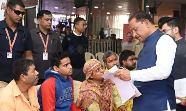 जनदर्शन में जनता की समस्याएं सुनना और उन्हें तत्काल समाधान देना मेरा कर्तव्य : CM विष्णुदेव साय