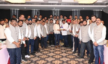 “युवा कैट बिजनेस मीट” बना युवाओं का ग्रोथ प्लेटफॉर्म नेटवर्किंग, इनोवेशन और टीमवर्क से आत्मनिर्भर व्यापार की दिशा में बड़ा कदम