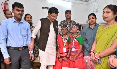 बाल दिवस पर मंत्री वर्मा बने बच्चों के प्रेरणास्रोत – दृष्टि एवं श्रवण बाधितार्थ विद्यालय में जगाई आत्मविश्वास की लौ