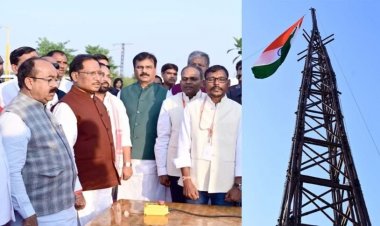 भारत के सबसे ऊंचे 140 फीट बैम्बू टावर पर मुख्यमंत्री ने किया ध्वजारोहण, बेमेतरा बना राष्ट्रीय आकर्षण का केंद्र