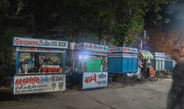 नगर निगम ने तेलीबाँधा तालाब मरीन ड्राइव में अभियान चलाकर लगभग 15 ठेलों को जप्त किया, नागरिकों को त्वरित राहत प्राप्त हुई 