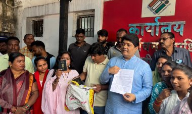 2003 से मतदान कर रहे लोगों के नाम सूची से गायब ढेबर ने कहा— “लोग समझ ही नहीं पा रहे कि अपना नाम वापस सूची में लाने के लिए जाएँ कहाँ?