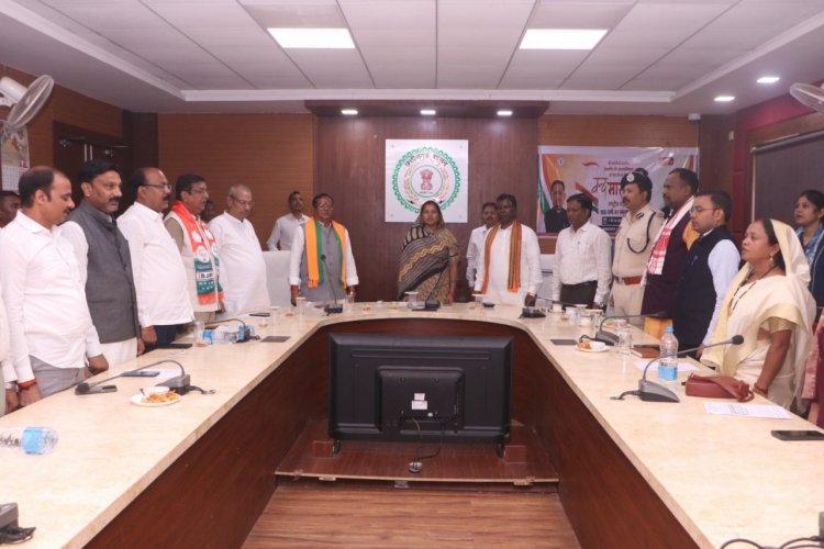 : 'वंदे मातरम् की 150 वीं वर्षगांठ : राष्ट्रभावना का अद्वितीय उत्सव — मंत्री श्रीमती लक्ष्मी राजवाड़े'