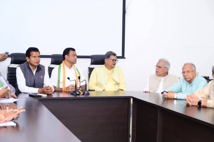 कांग्रेस की एसआईआर निगरानी समिति की बैठक संपन्न