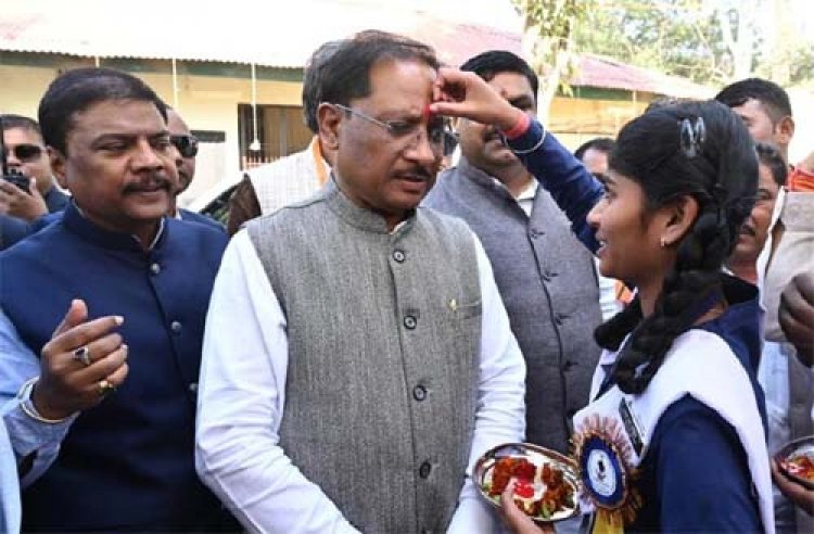 शिक्षा ही विकास का मूलमंत्र है, शिक्षा के बिना जीवन अधूरा — मुख्यमंत्री साय