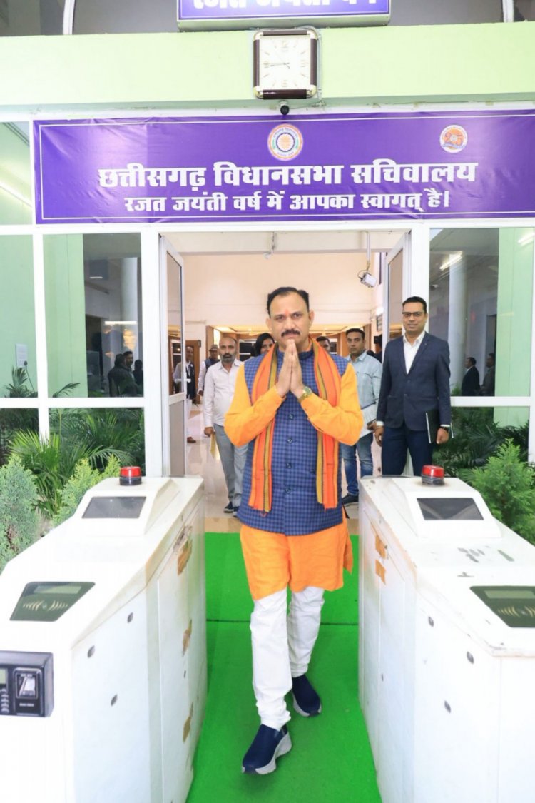 आज का छत्तीसगढ़ स्वर्गीय श्रीअटल बिहारी वाजपेयी की देन: स्वास्थ्य मंत्री  श्याम बिहारी जायसवाल