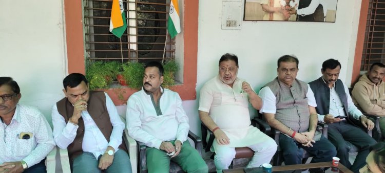 रायपुर दक्षिण विधानसभा की दस वार्ड SIR की समीक्षा बैठक विधायक सुनील सोनी ने ली 