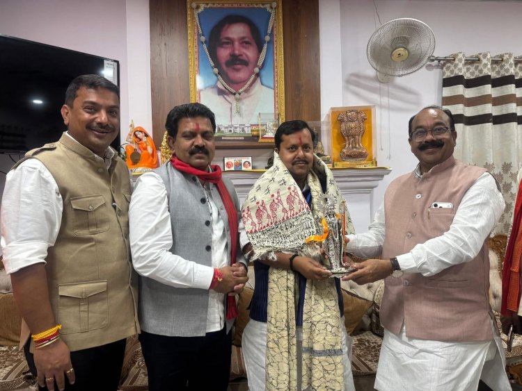 मुख्यमंत्री साय व प्रदेश भाजपा अध्यक्ष देव ने नीतीश कुमार, उपमुख्यमंत्री द्वय व नितिन नवीन को शपथ ग्रहण करने पर दी बधाई