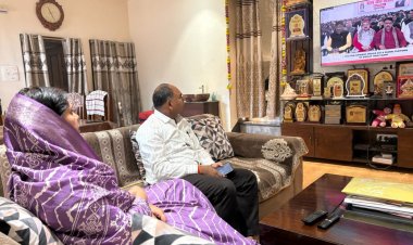 भाजपा प्रदेश उपाध्यक्ष रंजना साहू ने प्रधानमंत्री के मन की बात कार्यक्रम को सुना