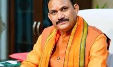 सीरप की बोतल में संदिग्ध वस्तु मिलने का मामला, जांच के लिए नमूने को भेजा गया राज्य औषधि परीक्षण प्रयोगशाला