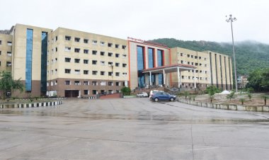 विशेषज्ञ चिकित्सकों की उपस्थिति से होगा लाभ, लोगों को मेडिकल कालेज में ही मिलेगी चिकित्सा