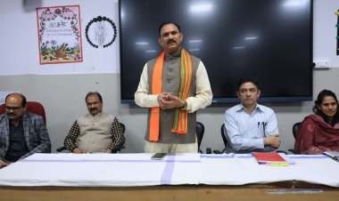 सेवा भाव से बनाइए लोगों के बीच अपनी साख: स्वास्थ्य मंत्री श्री श्याम बिहारी जायसवाल