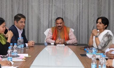 स्वास्थ्य मंत्री  श्याम बिहारी जायसवाल की अध्यक्षता में शासकीय आयुर्वेद महाविद्यालय रायपुर के स्वशासी कार्यकारिणी समिति की 24 वीं बैठक संपन्न