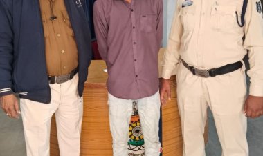 रतनपुर थाने में कदम रखते ही एक्शन मोड में थाना प्रभारी निलेश पाण्डेय