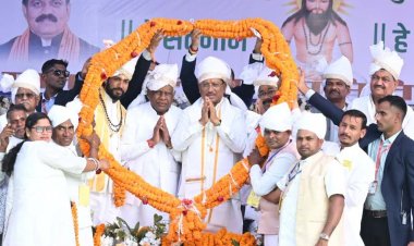 गुरु घासीदास बाबा ने समाज को समानता, सद्भाव और मानवता का दिया संदेश: मुख्यमंत्री  विष्णु देव साय